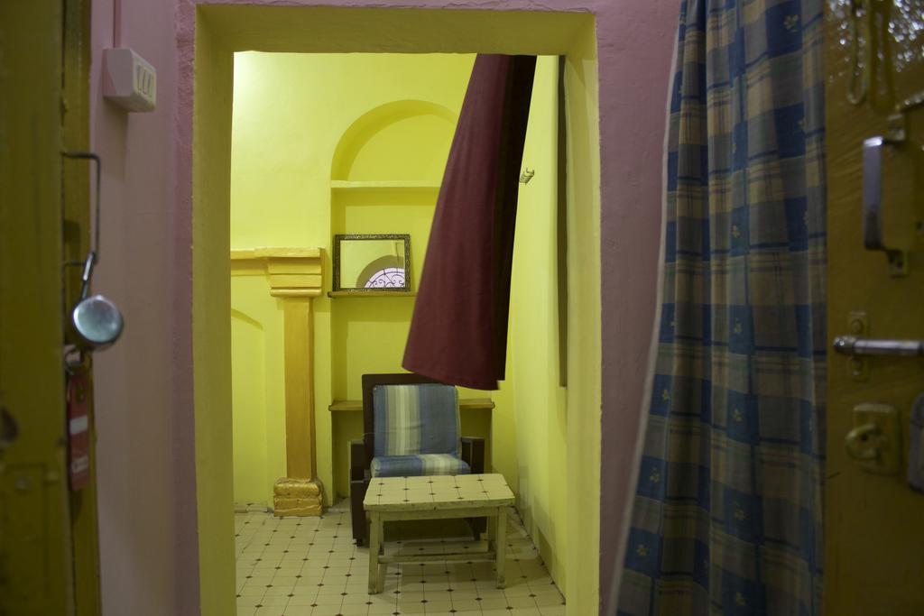 ורנאסי Yogi Lodge מראה חיצוני תמונה