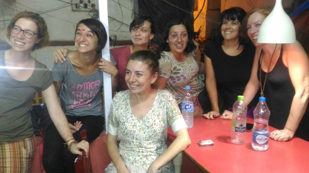 ורנאסי Yogi Lodge מראה חיצוני תמונה